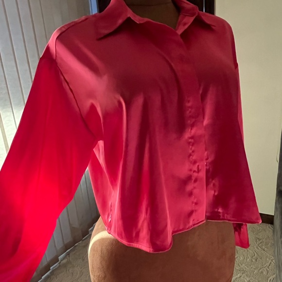 Pink top - Picture 2 of 4